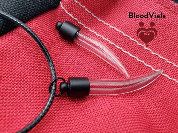 2 Black Fang Claw Necklace BloodVials with Black Cords Kit (BloodBond)