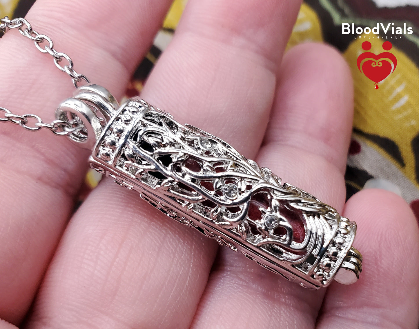 1 Cylinder BloodVial Twisted Tree Pendant Necklace Kit with 19.75" Silvertone Chain (BloodBond)