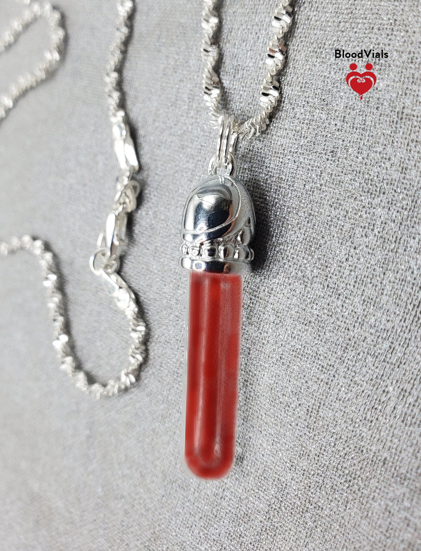 1 Sterling Decorative Dome BloodVial Necklace Kit with 30" Long Chain Solid .925 Twist Necklace (BloodBond)